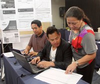 im1_Australian government scholars monitor progress of their development programs 